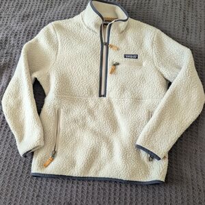 Patagonia Cream Fleece Pullover with Zipper Accents